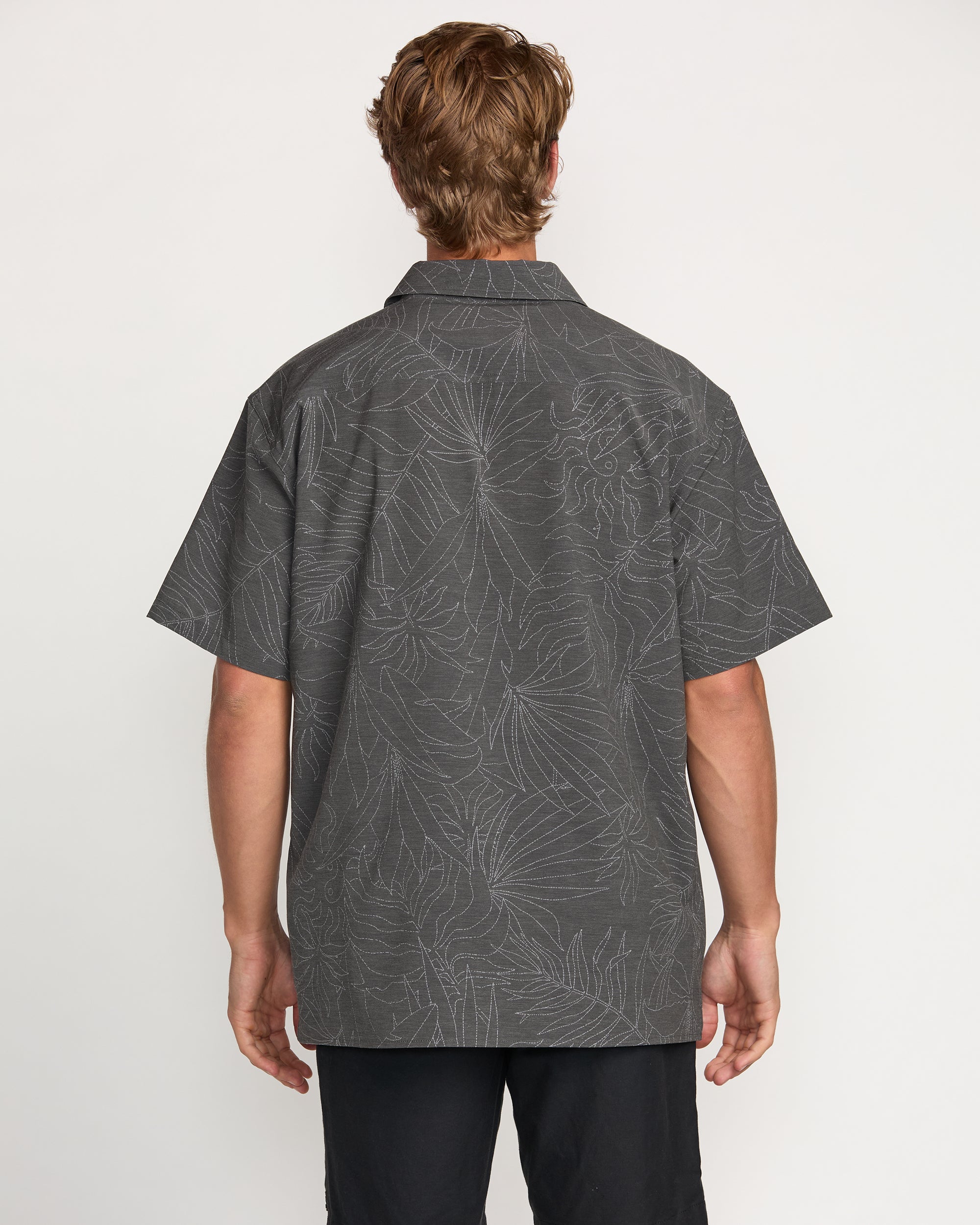 Surftrek Transit Short Sleeve Shirt - Raven - Image 2