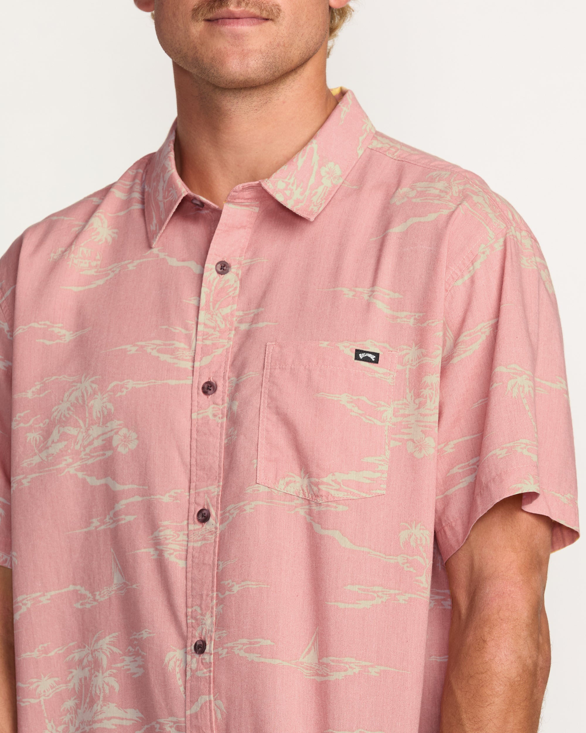 Sundays Short Sleeve Shirt - Dust Red - Image 7