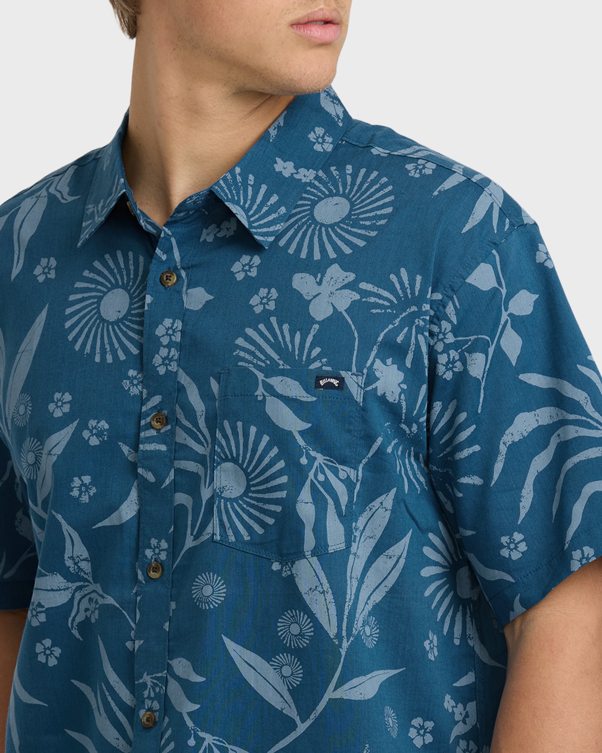 Sundays Short Sleeve Shirt - Real Teal - Image 4