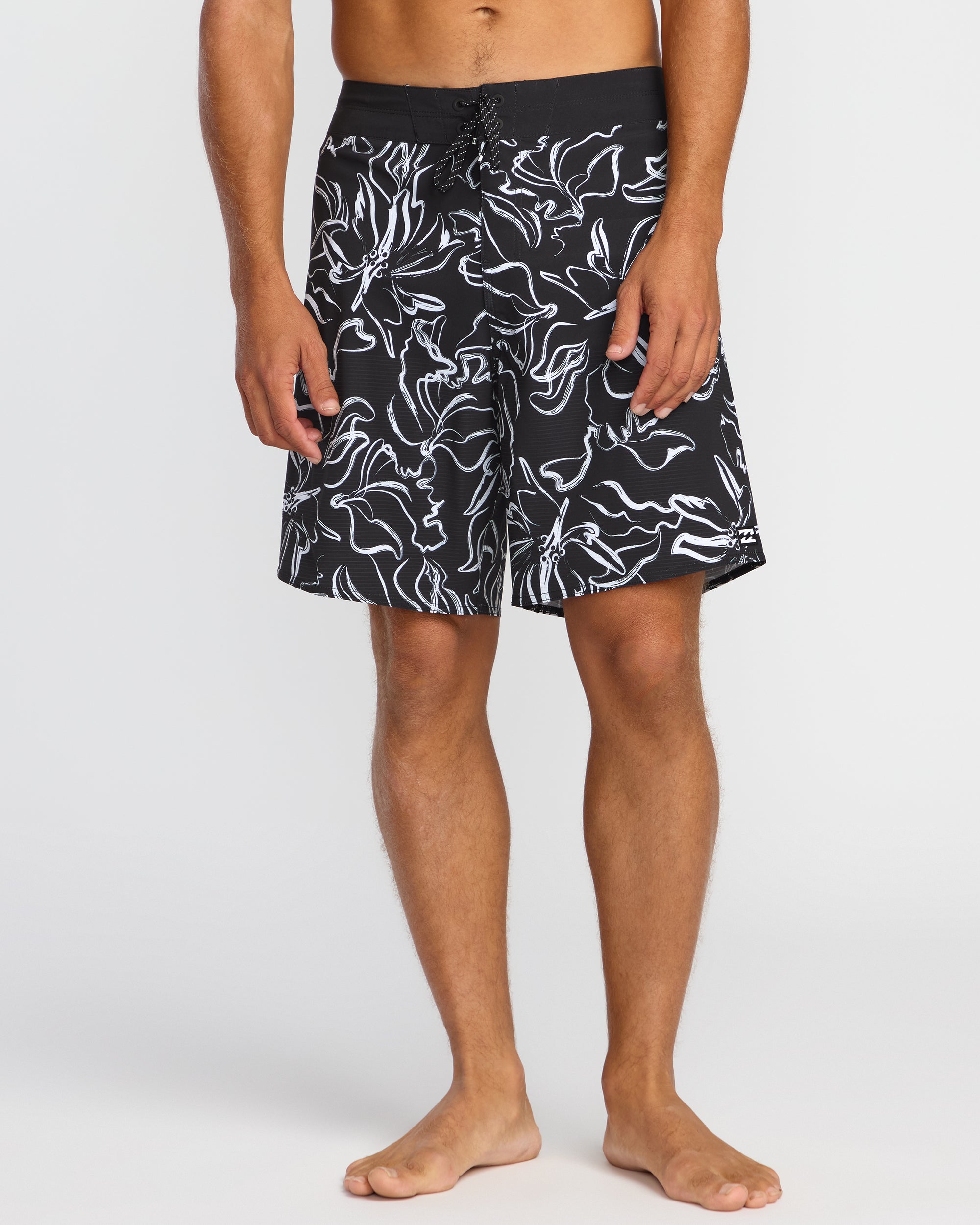 Sundays Airlite 19 Boardshorts - Black White - Image 2