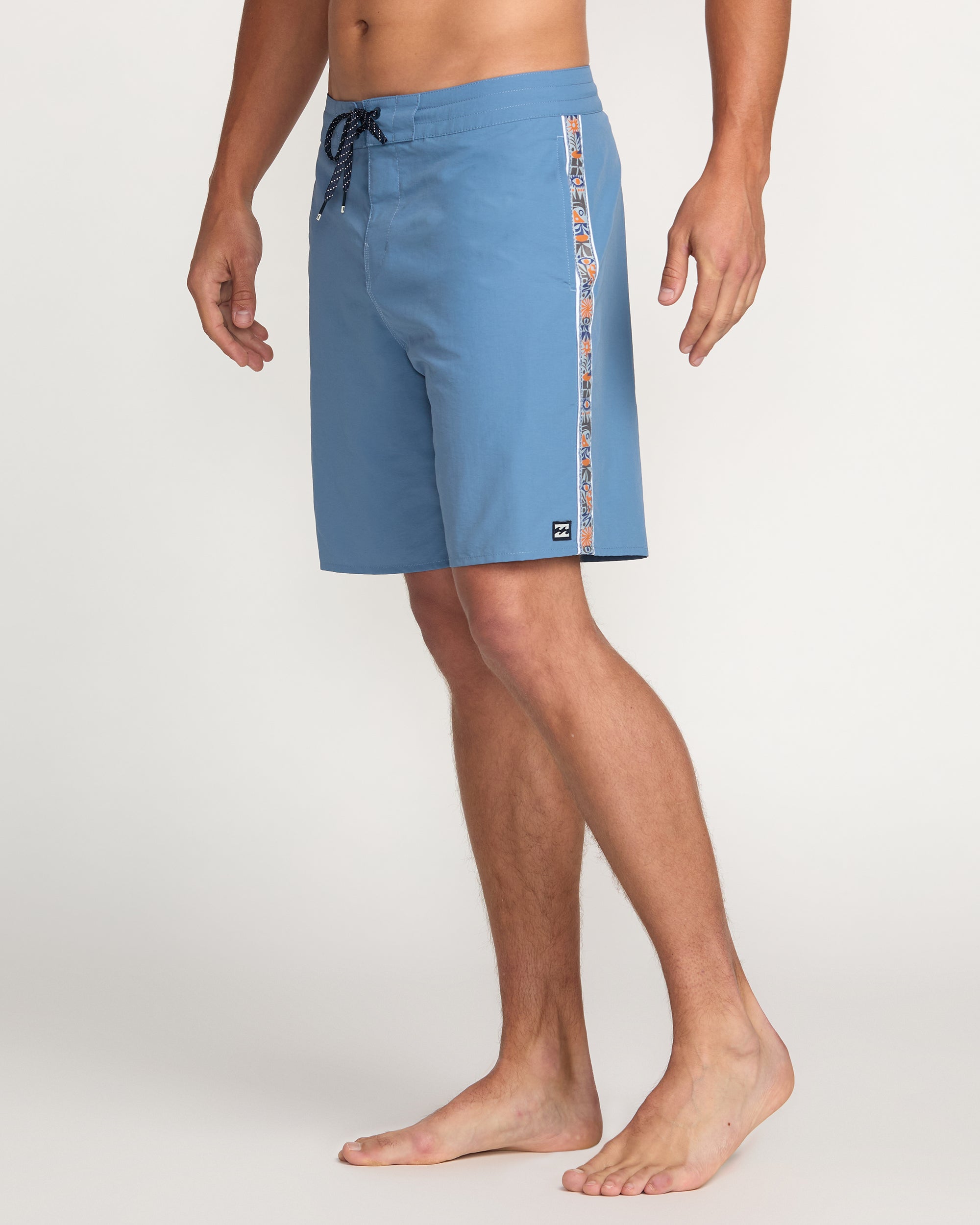 Wategos Lo Tide 19 Boardshorts - Carolina Blue - Image 7