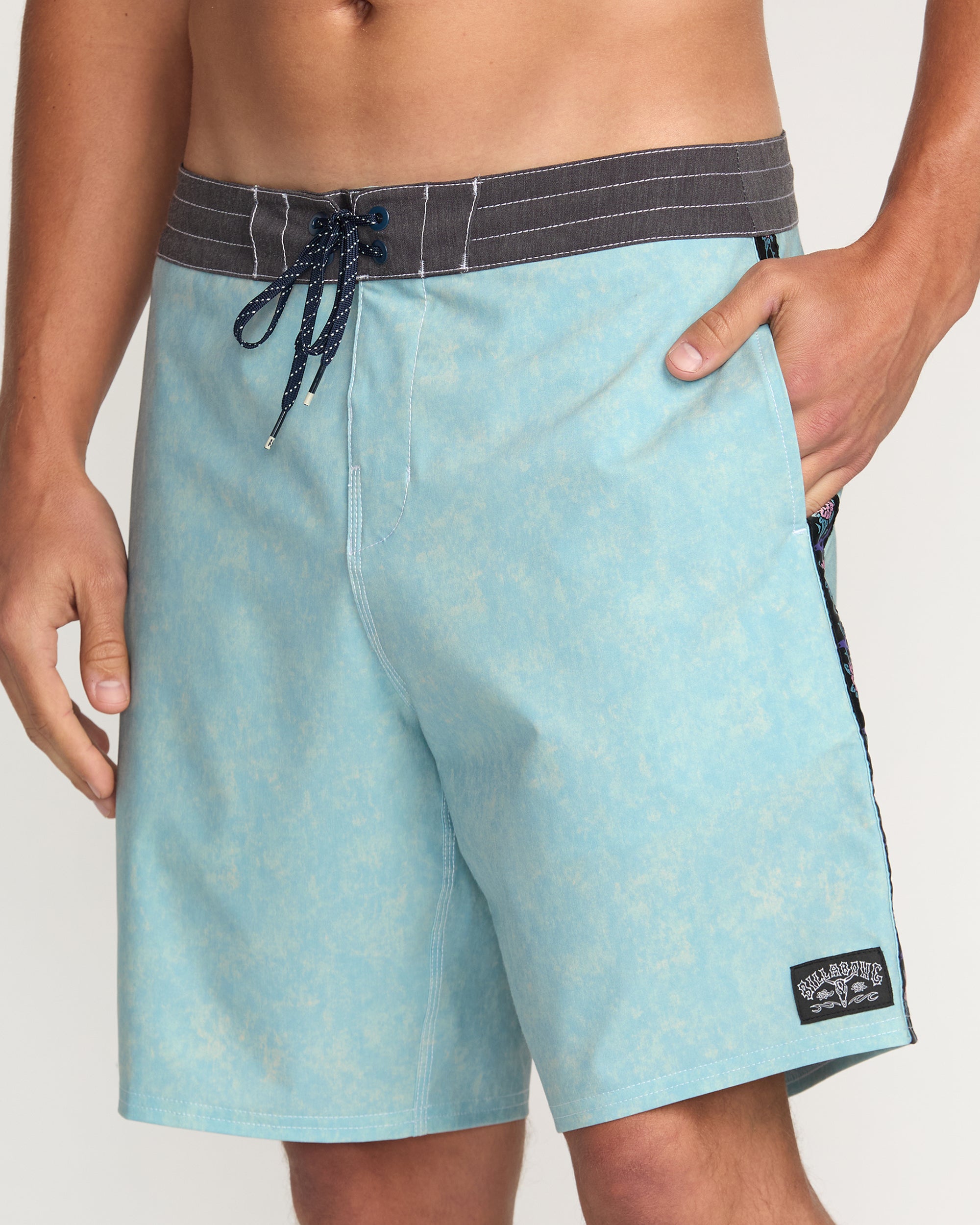 Occy Lo Tide Boardshorts - Cloud Blue - Image 8