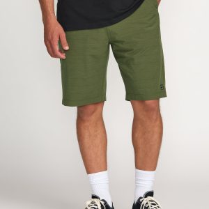 Crossfire Submersible 21 Hybrid Shorts - Olive