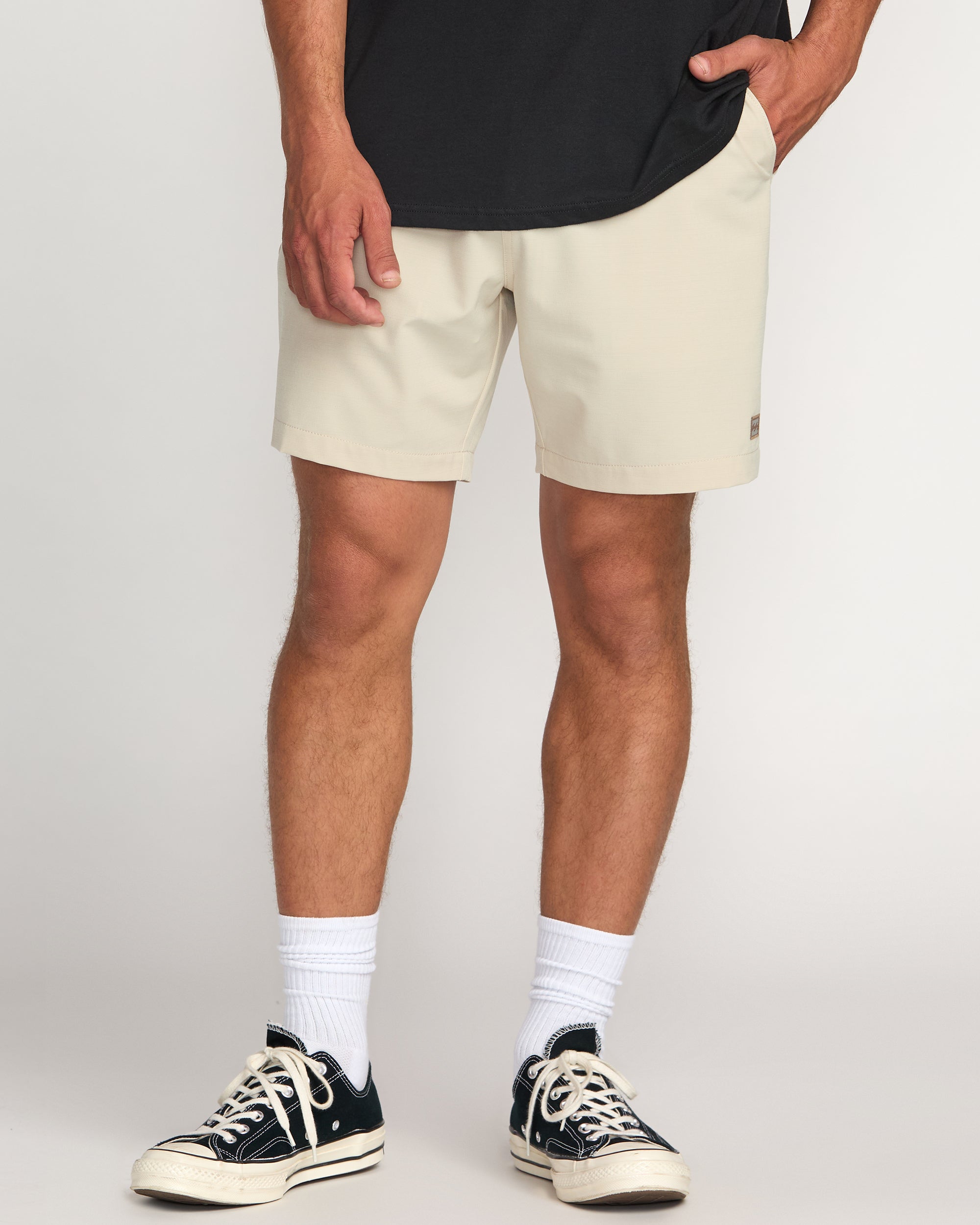 Crossfire Submersible 17 Hybrid Shorts - Sand