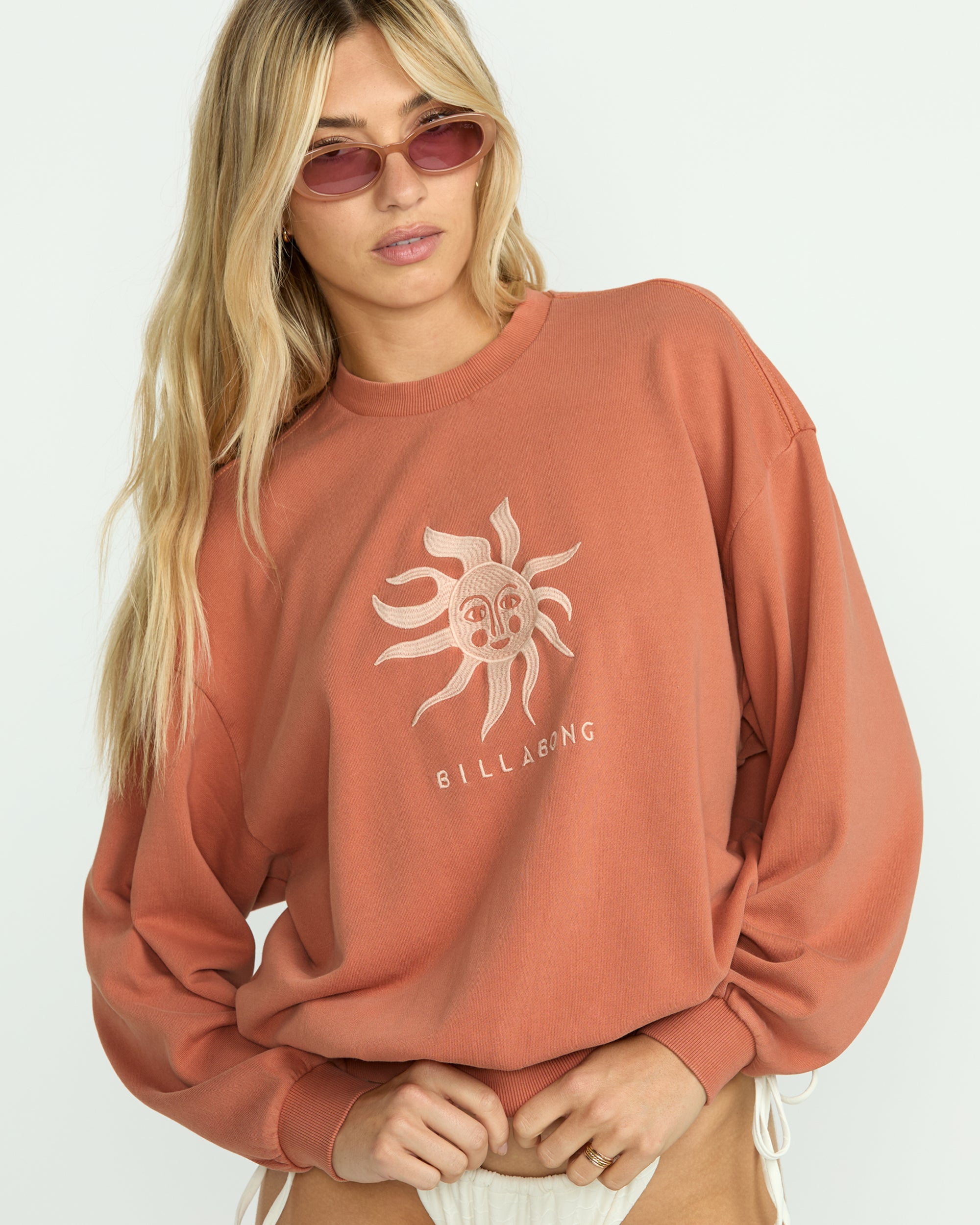 Bright Sun Kendal Crewneck Sweatshirt - Kiss The Earth - Image 2