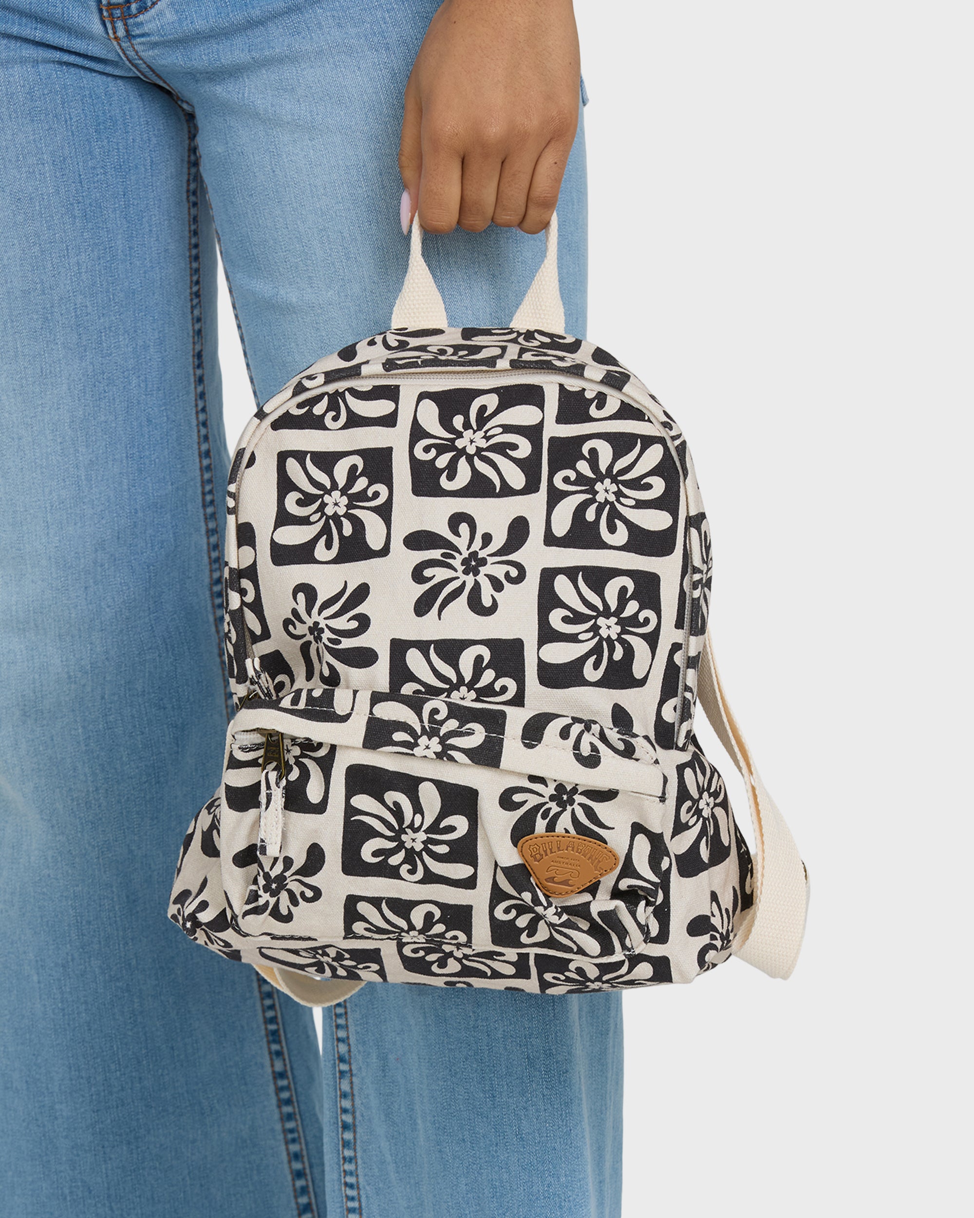 Mini Mama Backpack - Black Sands - Image 2