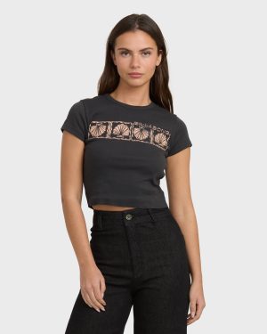 To The Roots Short Sleeve T-Shirt - Off Black